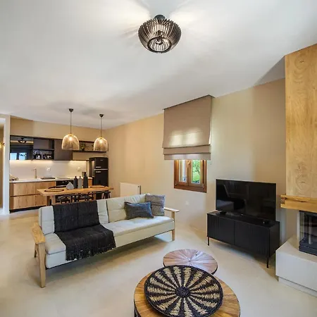 アパート Holly Tree - Pelion ツァガラダ