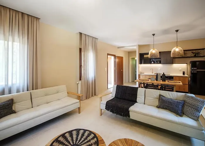 Holly Tree - Pelion アパート ツァガラダ